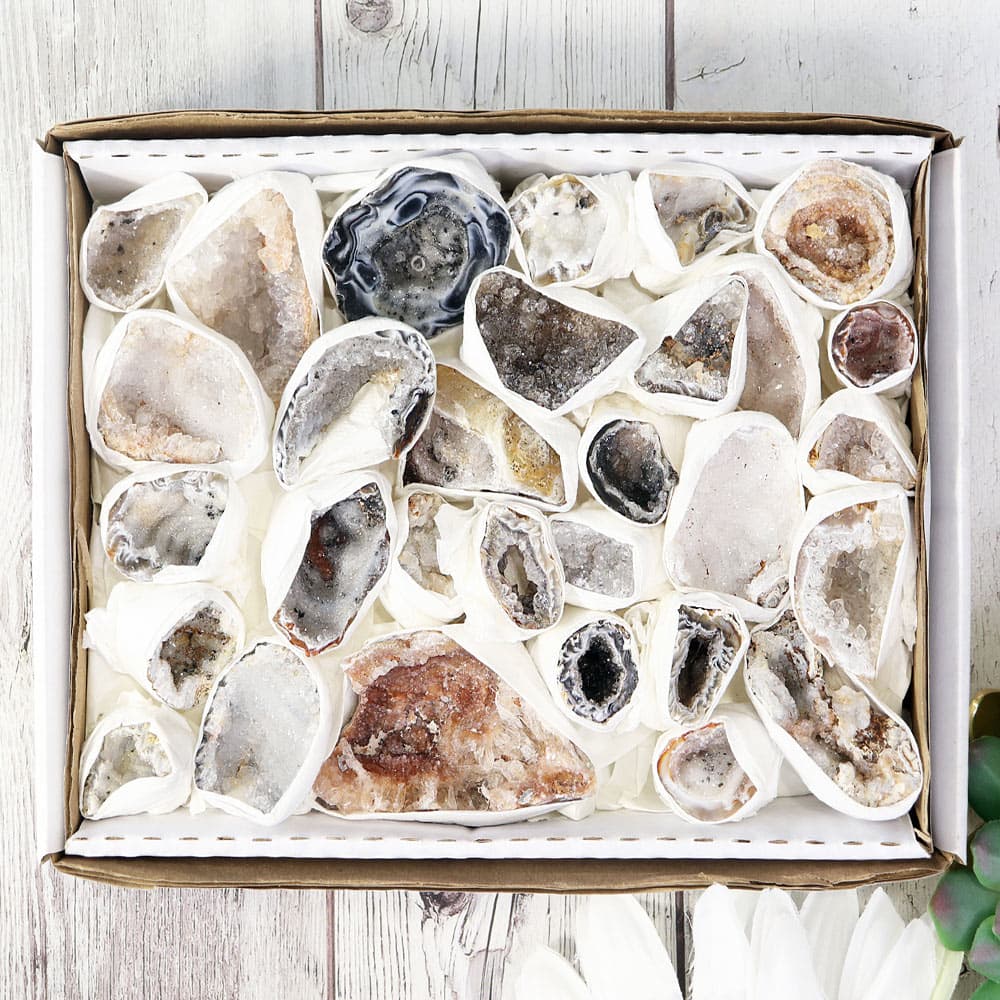 Agate Geodes Cluster Flat