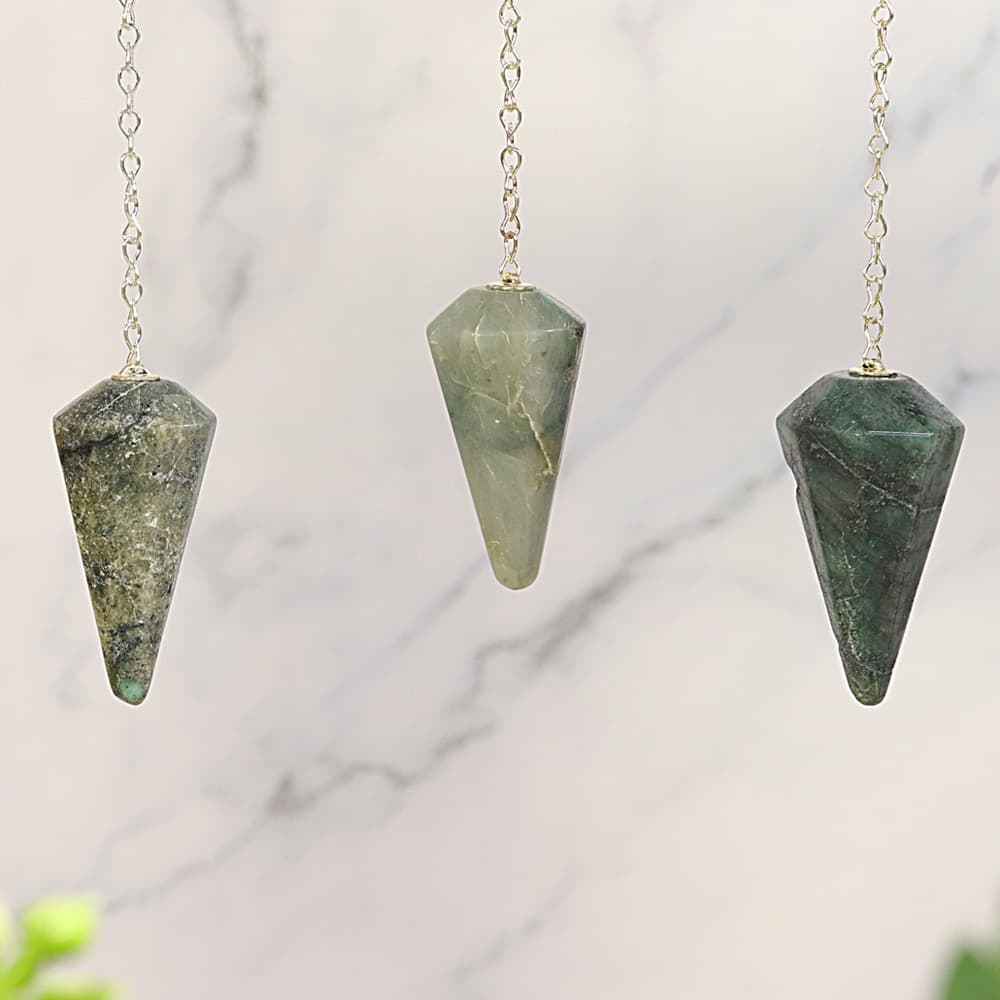Emerald Pendulum