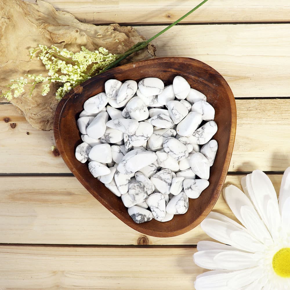 Howlite Tumbled Stones (1 lb)