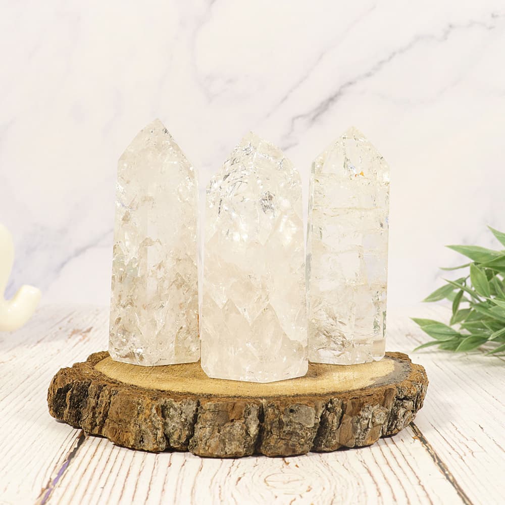 Cracked Quartz Points [Sold/lb]