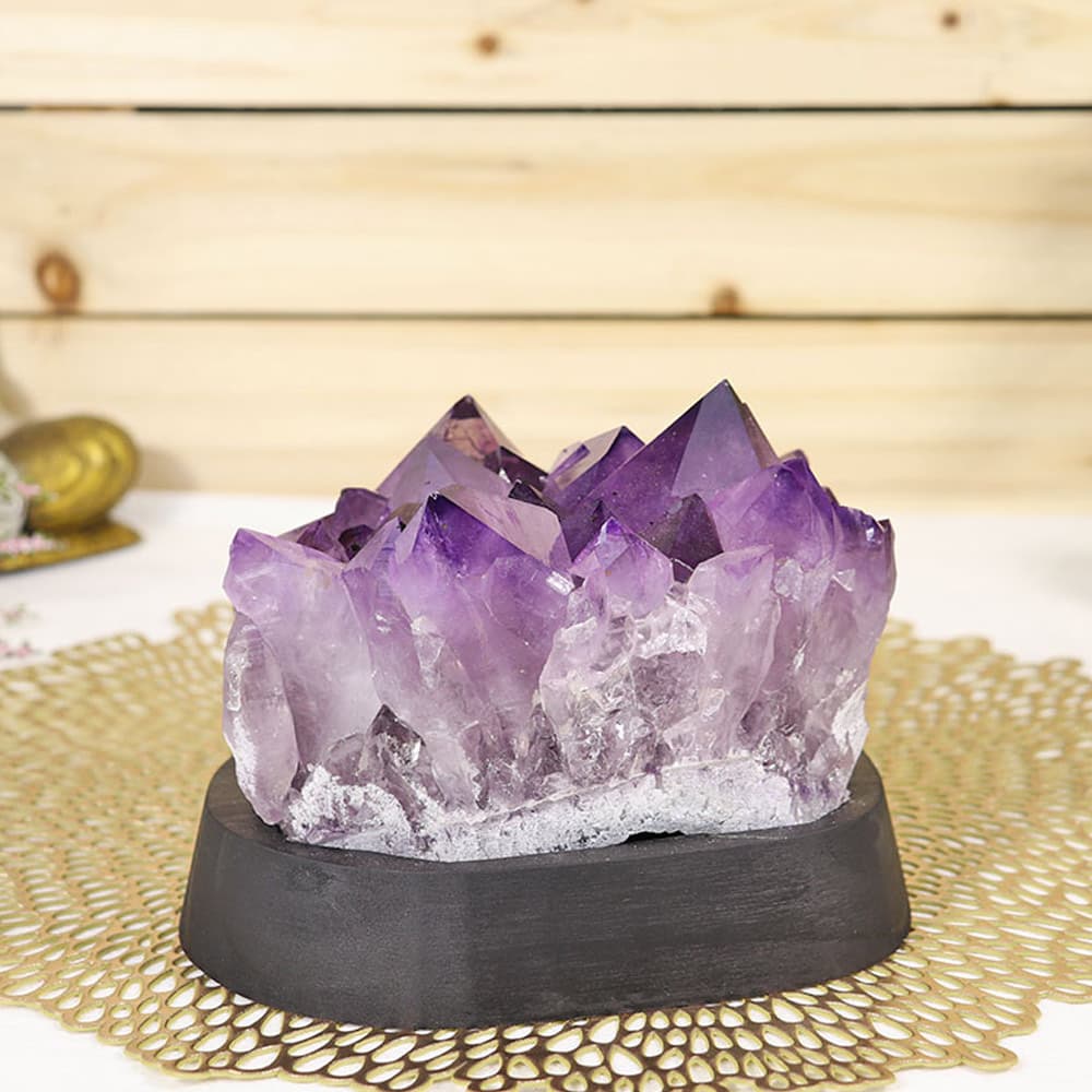 UAC11 - Unique Amethyst Cluster on a Stand