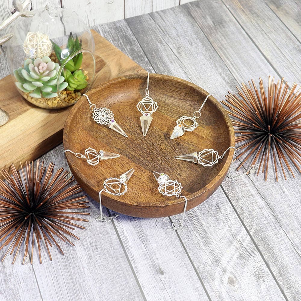 Symbolic 7 Chakra Pendulum Set