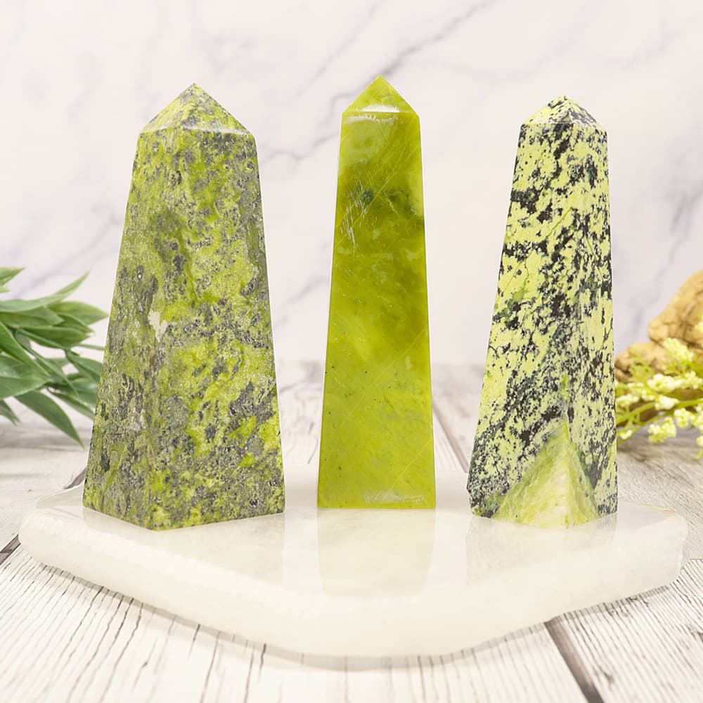 Serpentine Tower (Sold/lb)