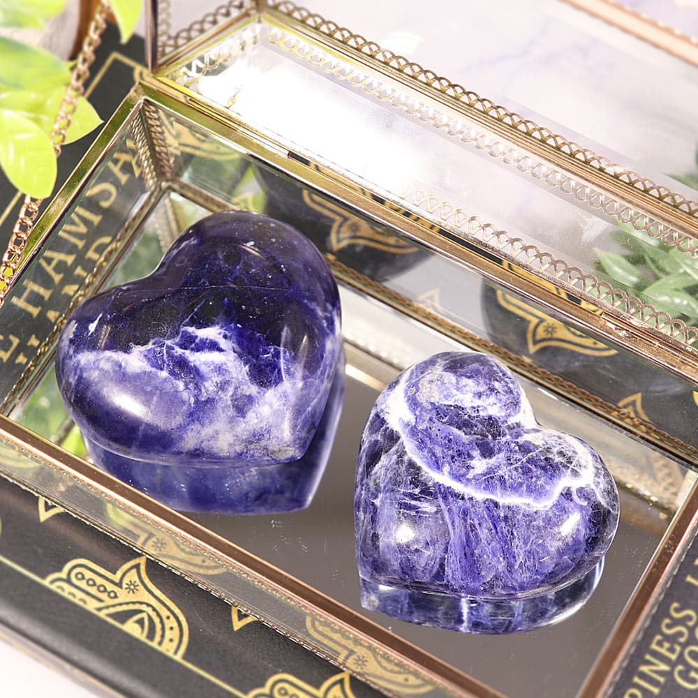 Sodalite Heart (Sold/lb)