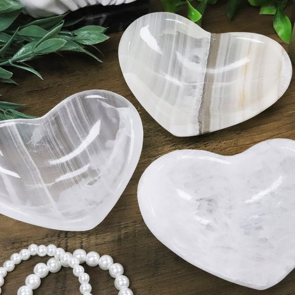 White Onyx Heart Bowl